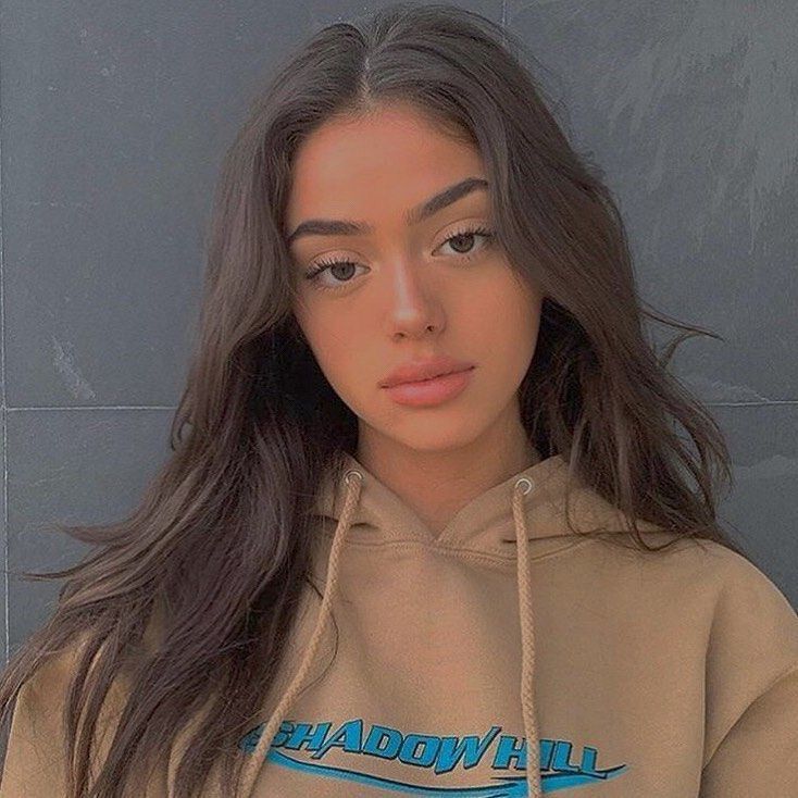 Ava